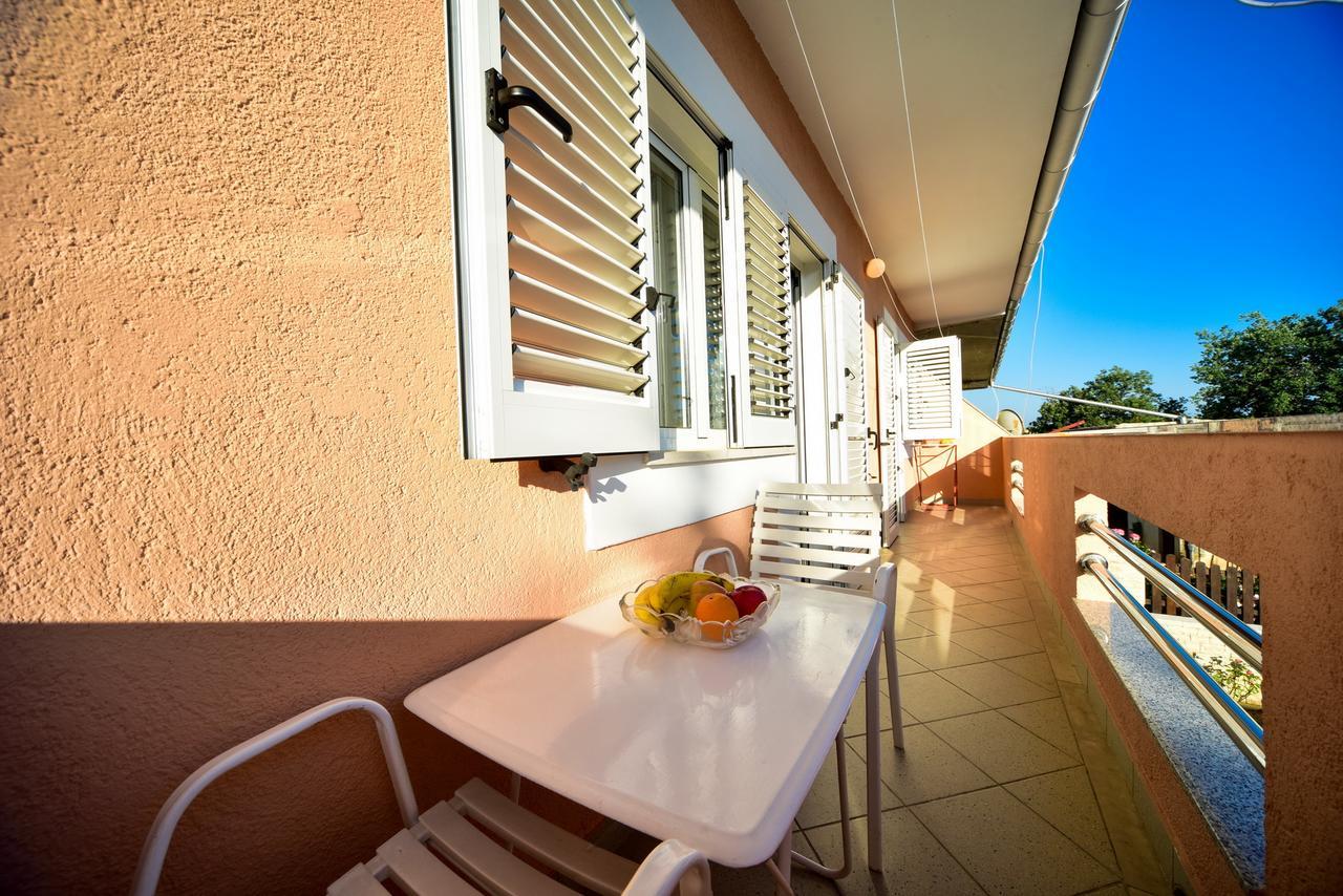 Apartment Josip Slivnica Bagian luar foto
