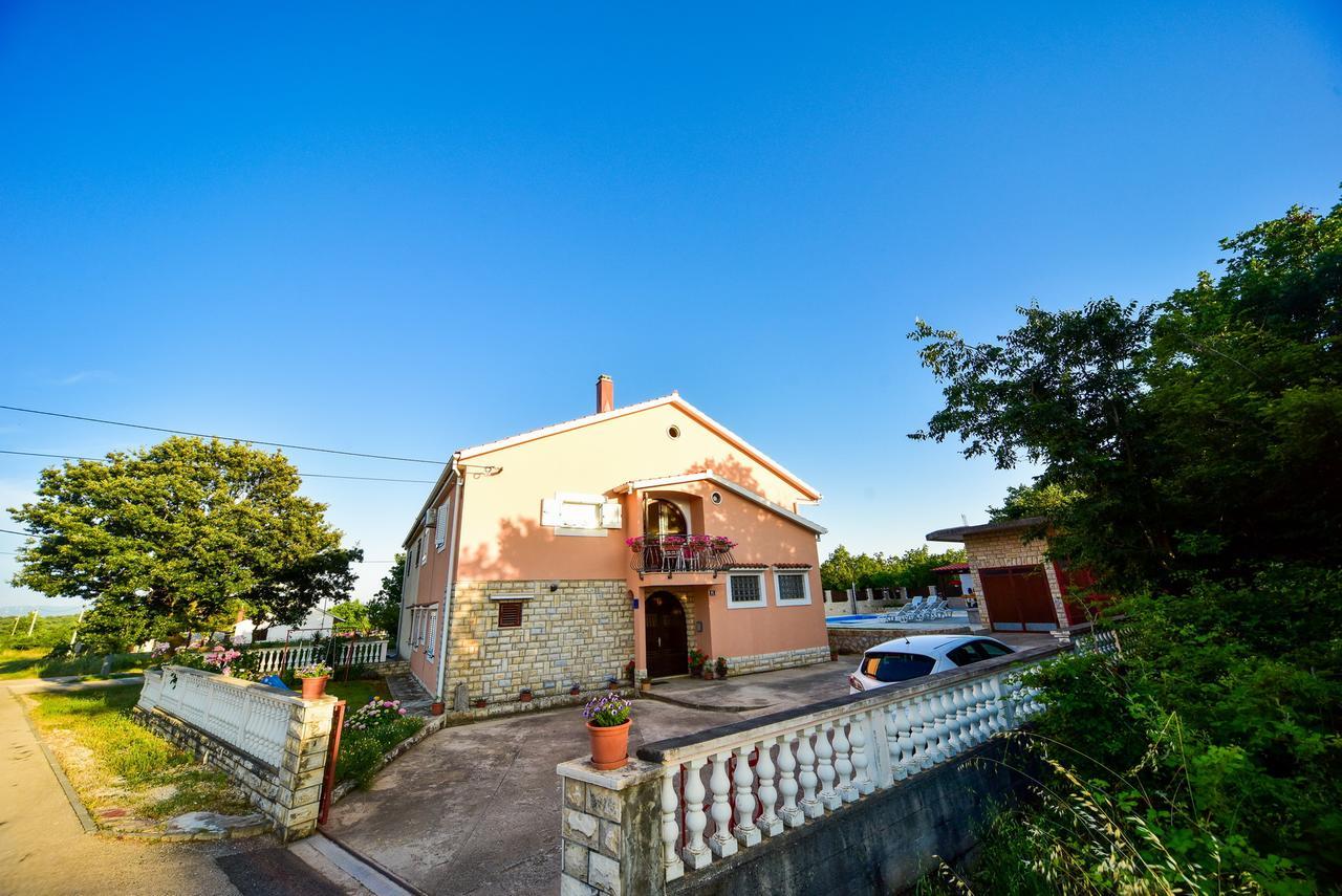 Apartment Josip Slivnica Bagian luar foto