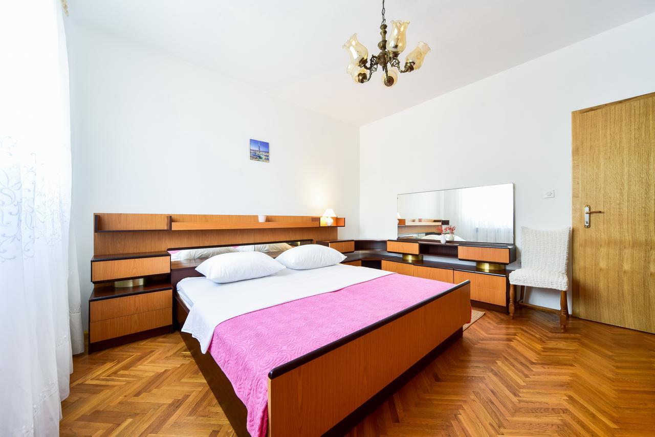Apartment Josip Slivnica Bagian luar foto