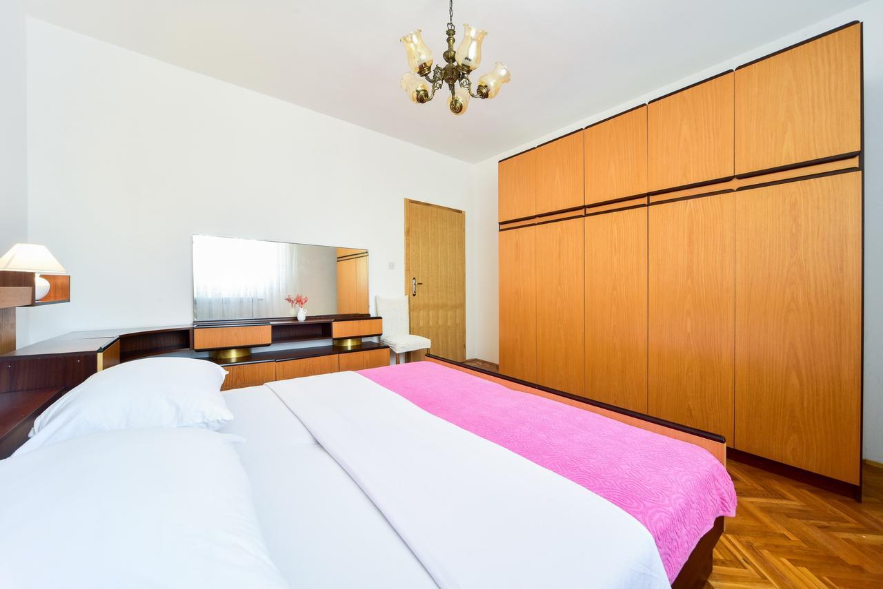 Apartment Josip Slivnica Bagian luar foto
