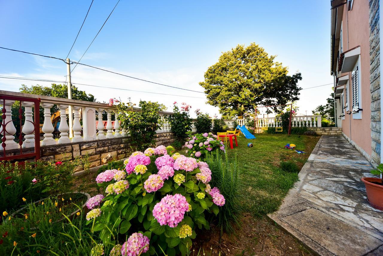 Apartment Josip Slivnica Bagian luar foto